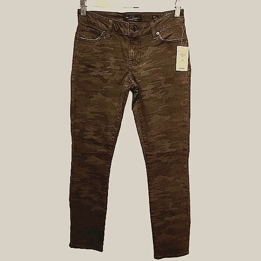 Lucky Brand dark green classic camouflage jeans Size 24 NWT
